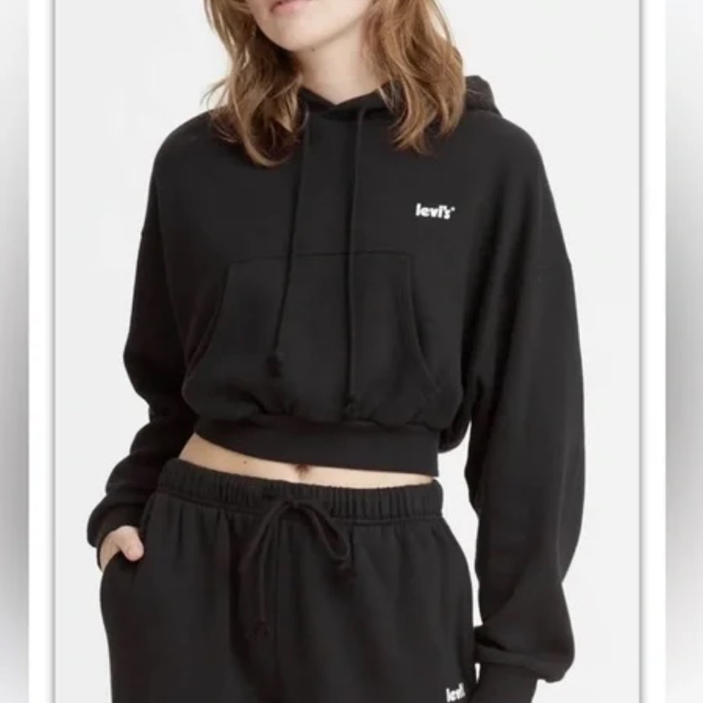 Levi's cropped hoodie NWOT